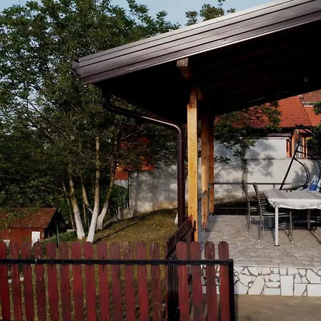 Anchor Ferienhaus Brčko