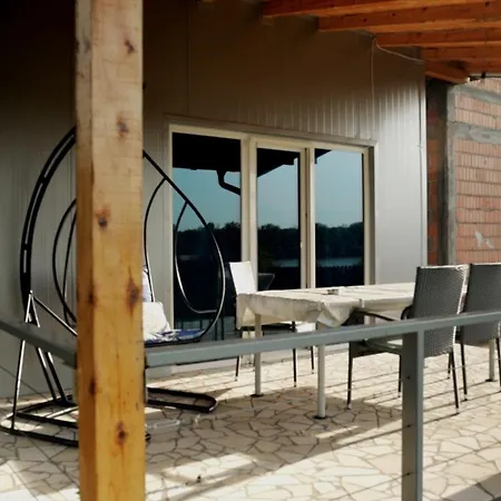 Ferienhaus Anchor Brčko